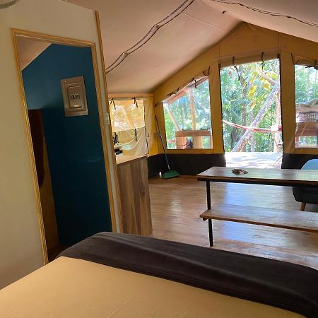 El Pulpo Safari Lodge โอเฆชาล ภายนอก รูปภาพ