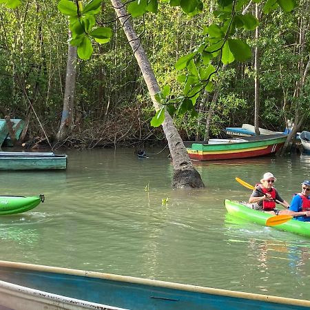 El Pulpo Safari Lodge โอเฆชาล ภายนอก รูปภาพ